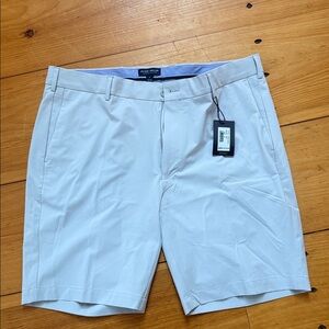 Peter Millar Men's Cream Flat Front Shorts